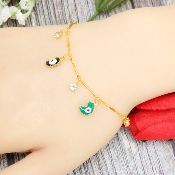 "Trendy Handmade Bracelet – A Stylish Gift for Women & Girls, MAR091932 - Picture 1 of 10